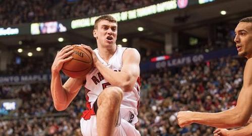 泰勒汉斯布鲁有哪些关键荣誉？盘点这位球星的冠军和数据亮点！